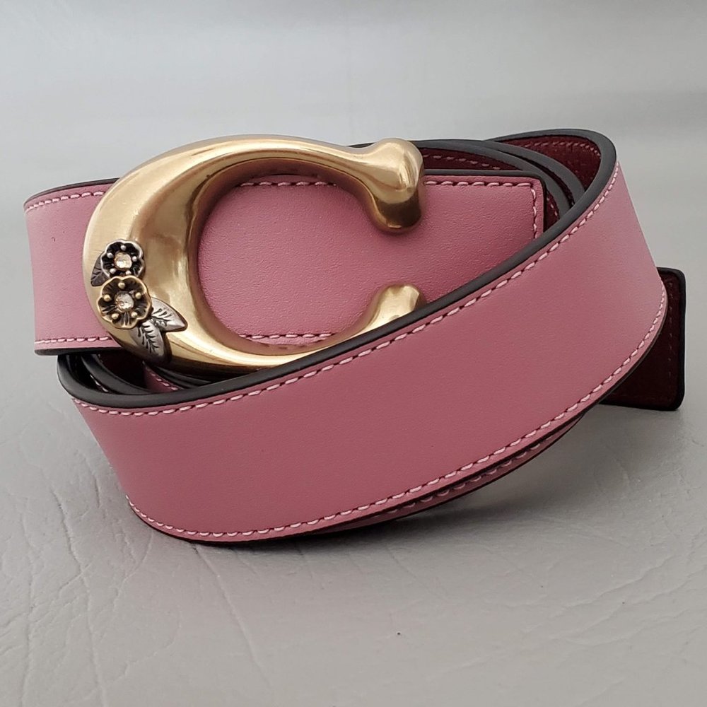 NEW COACH Tea Rose Buckle Reversible Leather Belt - Picture 2 of 7